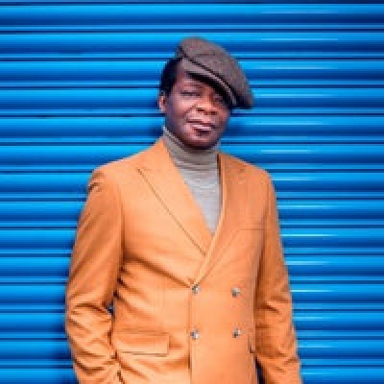 Stephen K Amos: Before and Laughter