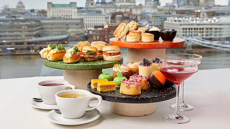 Tate Modern Official Discovery Tour with Afternoon Tea